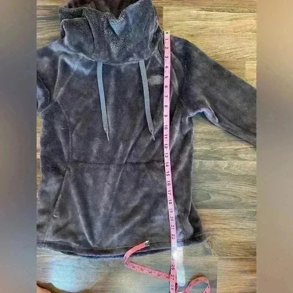 The North Face Osito Bellarine Small Funnel Cowl Neck Pullover Hoodie Jacket - Picture 9 of 9